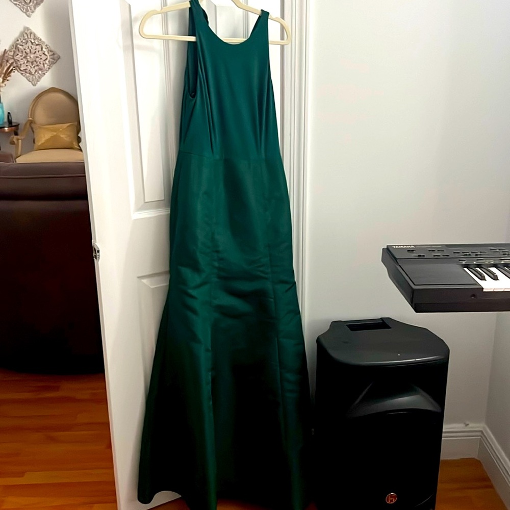 Beautiful address Green dress with belt